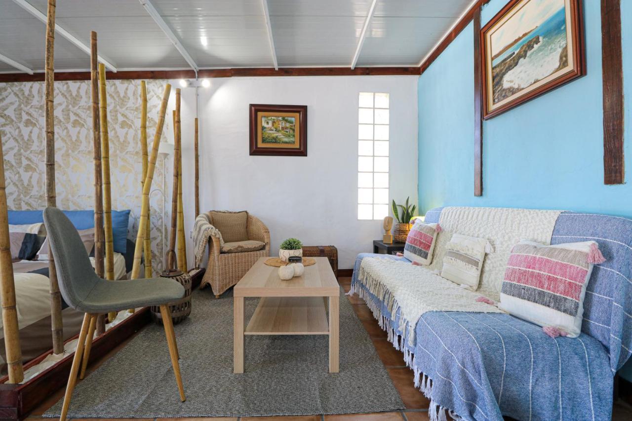 Apartment Cute With Views And Pool